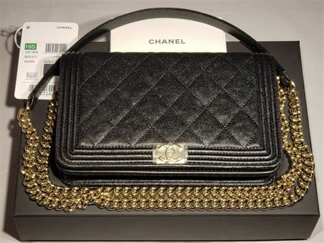 chanel boy mini caviar